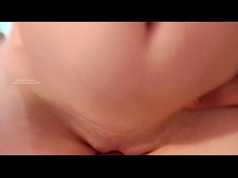 ❤️ Ich schlafe im Zimmer meiner Schwester und bin so aufgewacht ❤️❌ Porno bei uns ❌️