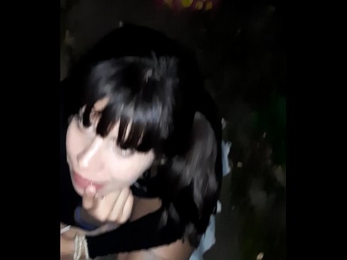 ❤️ Auf der Straße geschwollenen Penis im Austausch für Süßigkeiten ❤️❌ Porno bei uns ❌️
